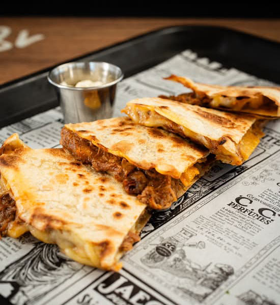 Quesadilla-de-Costilla-deCerdo-Ahumada